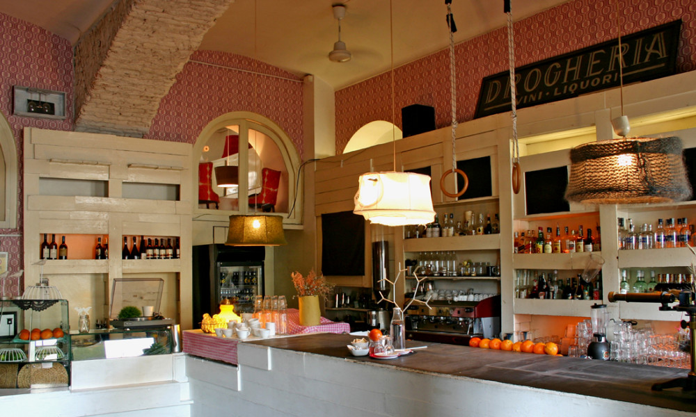 bancone-di-giorno-drogheria-ph-simona-cupoli-1000x600